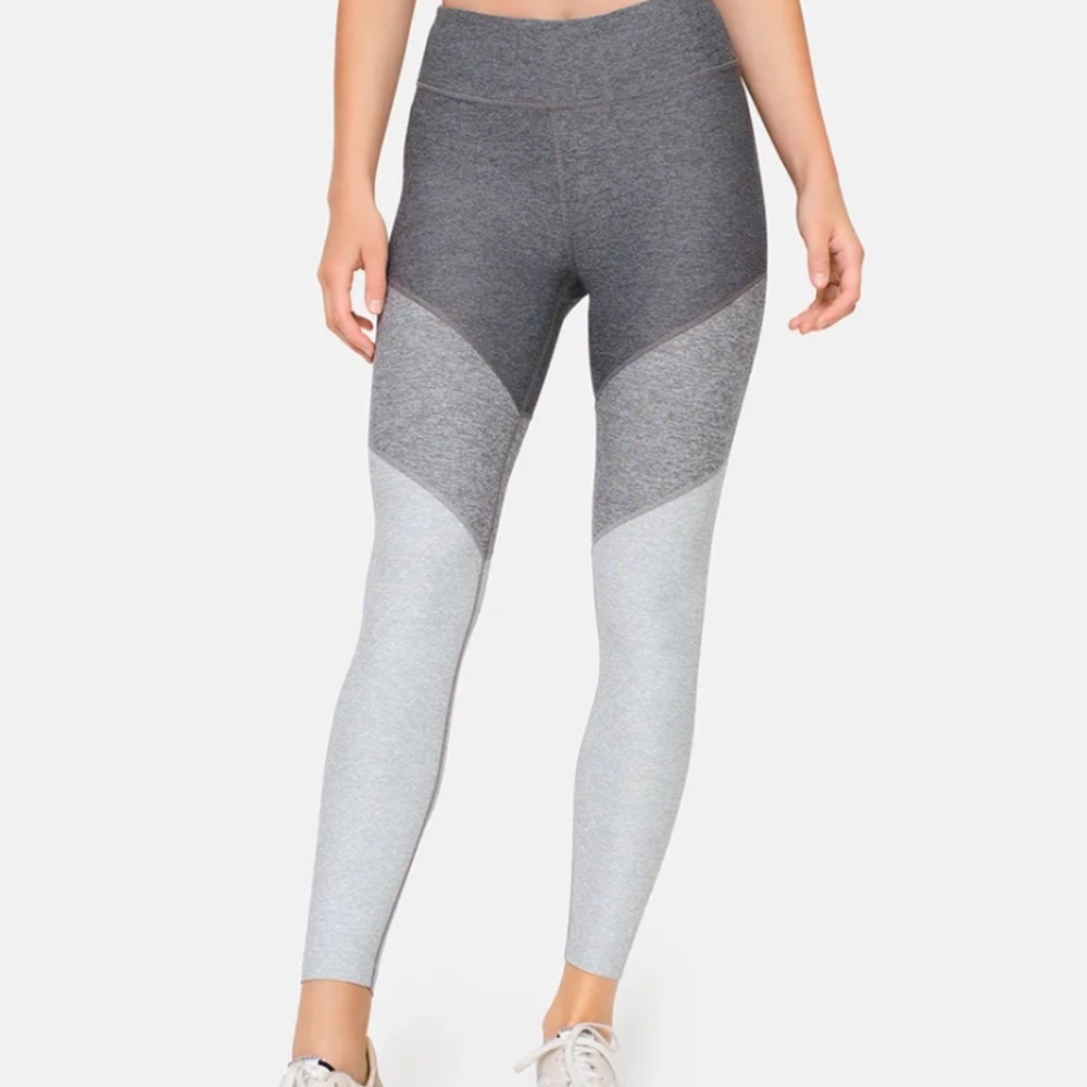 Outdoor Voices Springs 7/8 Leggings in Graphite/Ash/Dove Sz XS - Picture 5 of 7